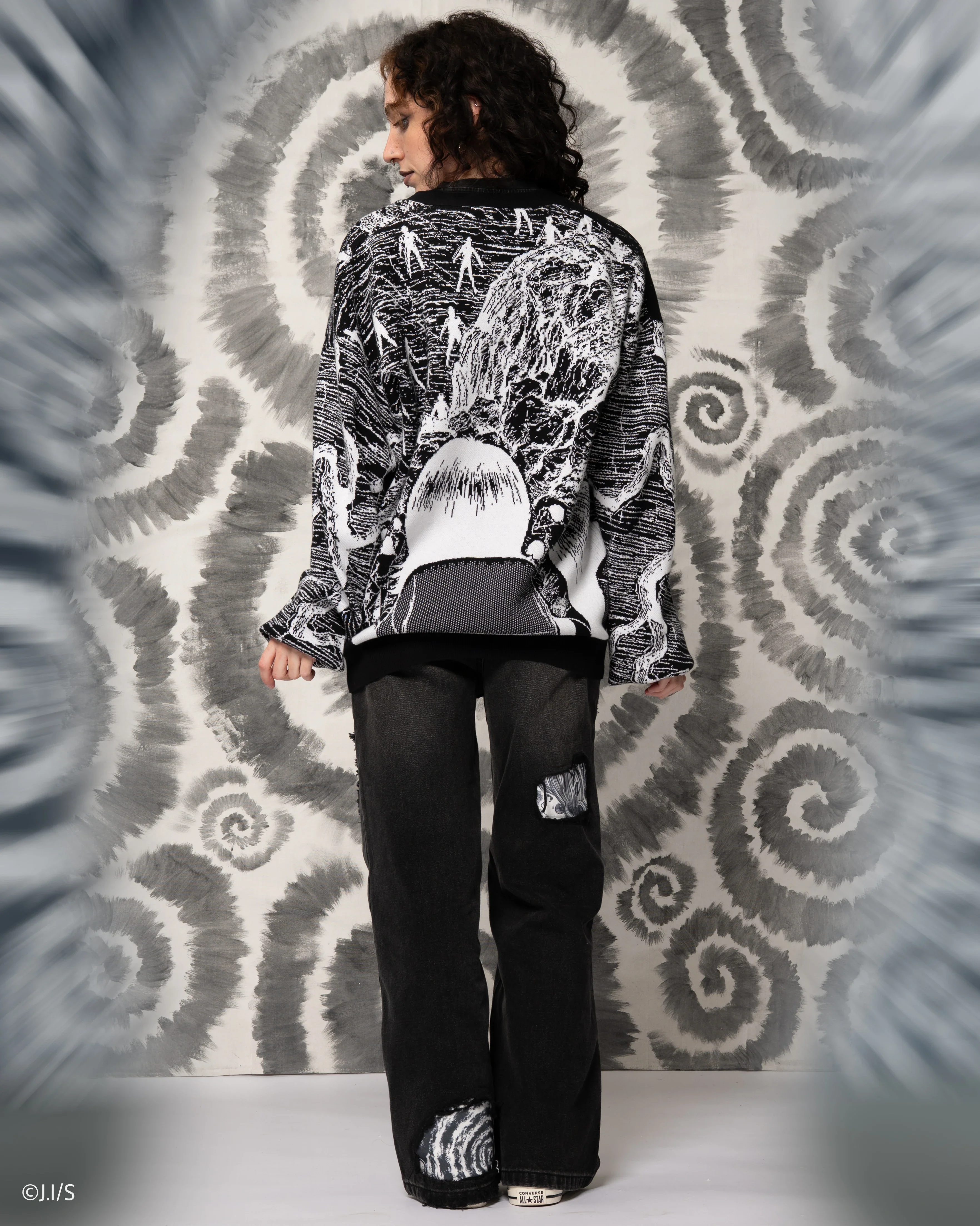Amigara Fault Cardigan - Image 4