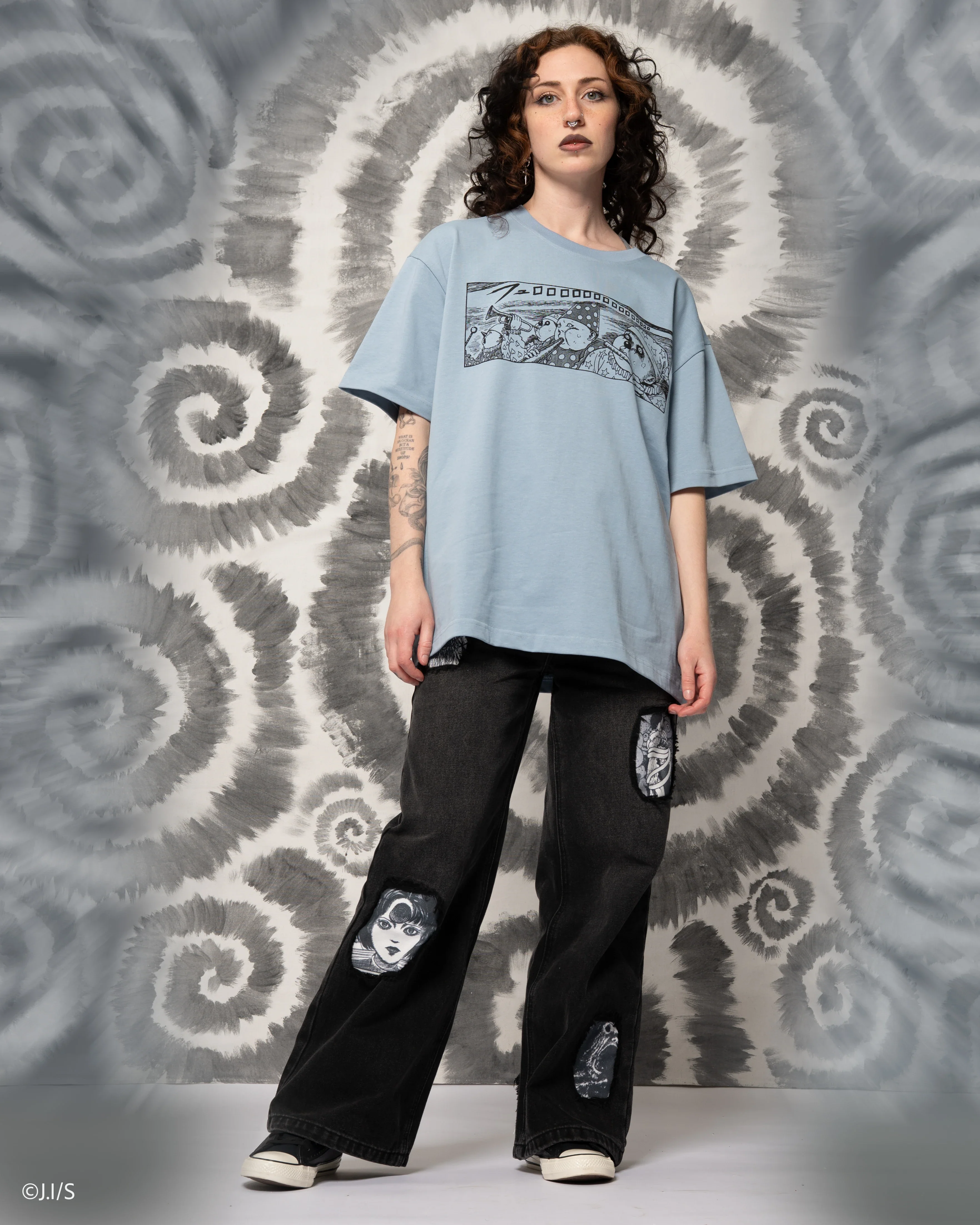 Gyo Circus Tee - Image 3