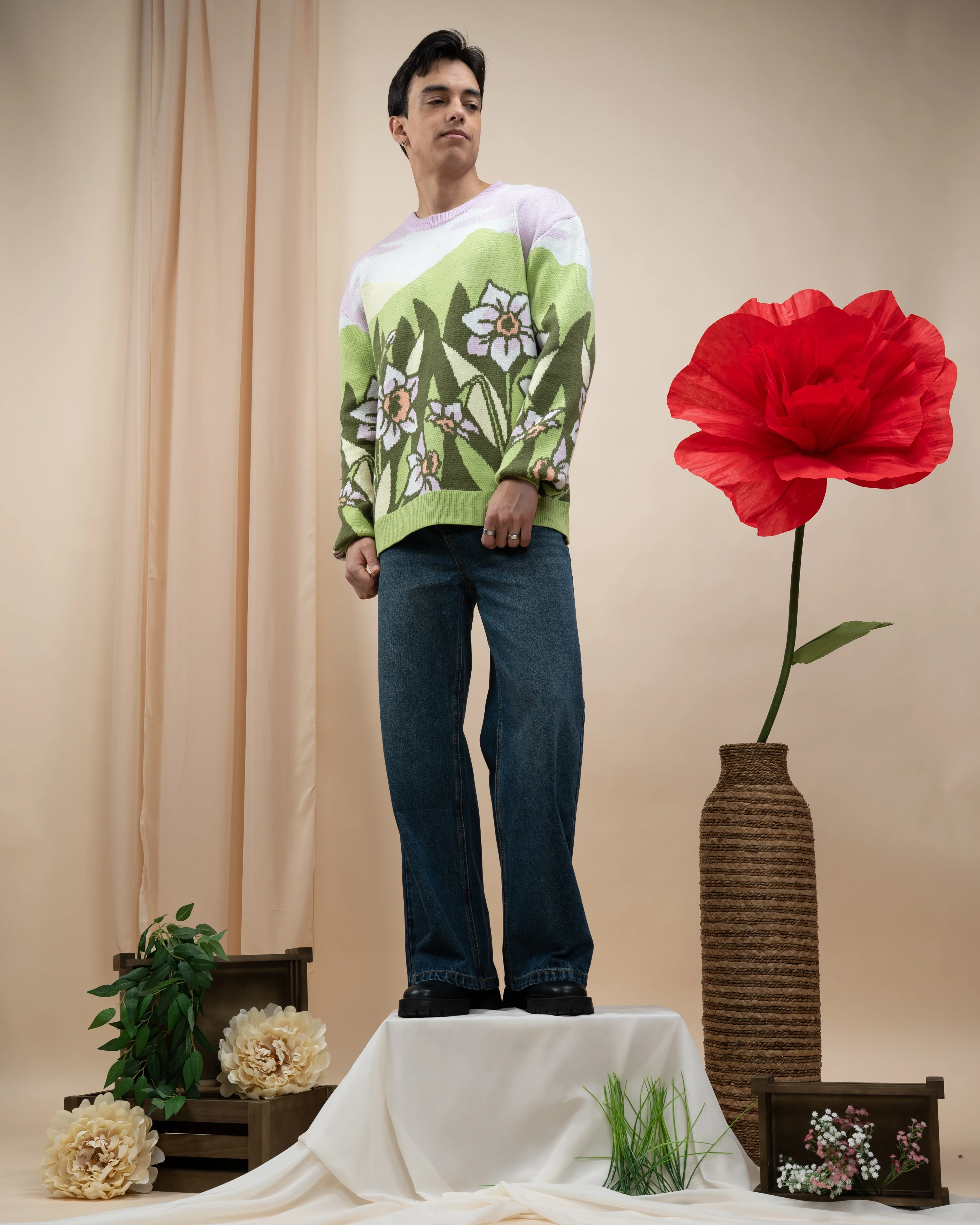 Narcissus Sweater - Image 6