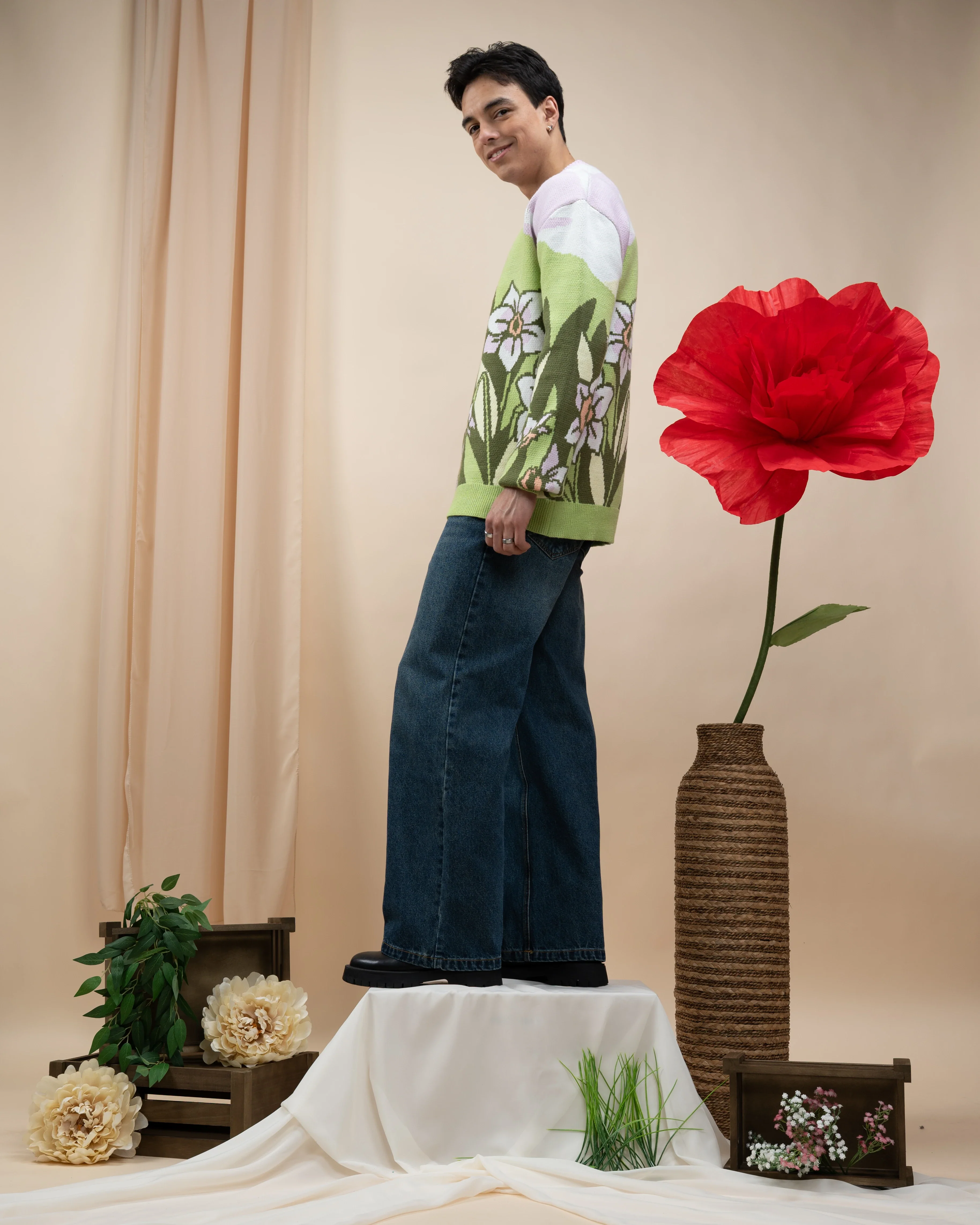 Narcissus Sweater - Image 7
