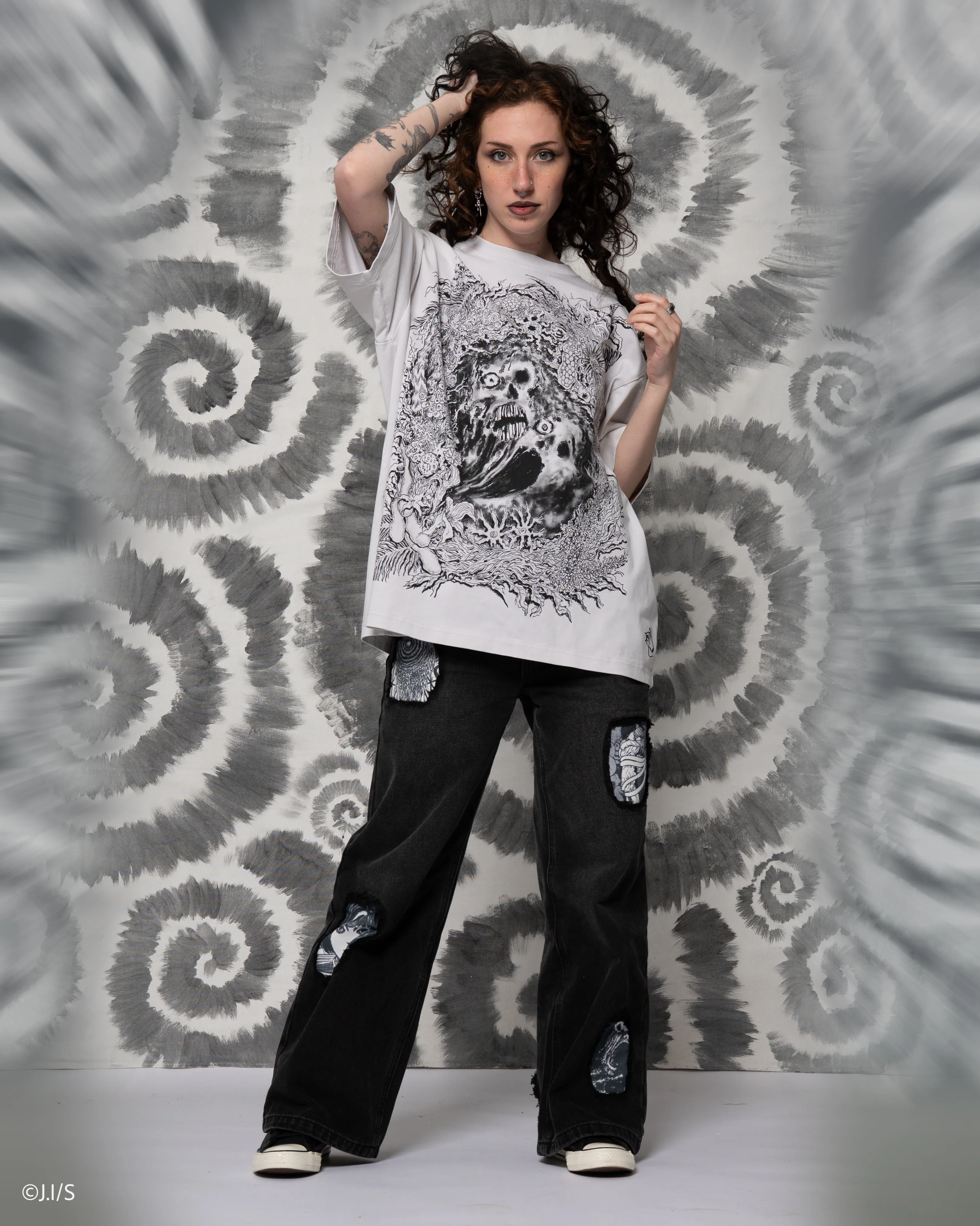 No Longer Human Tee - Image 5