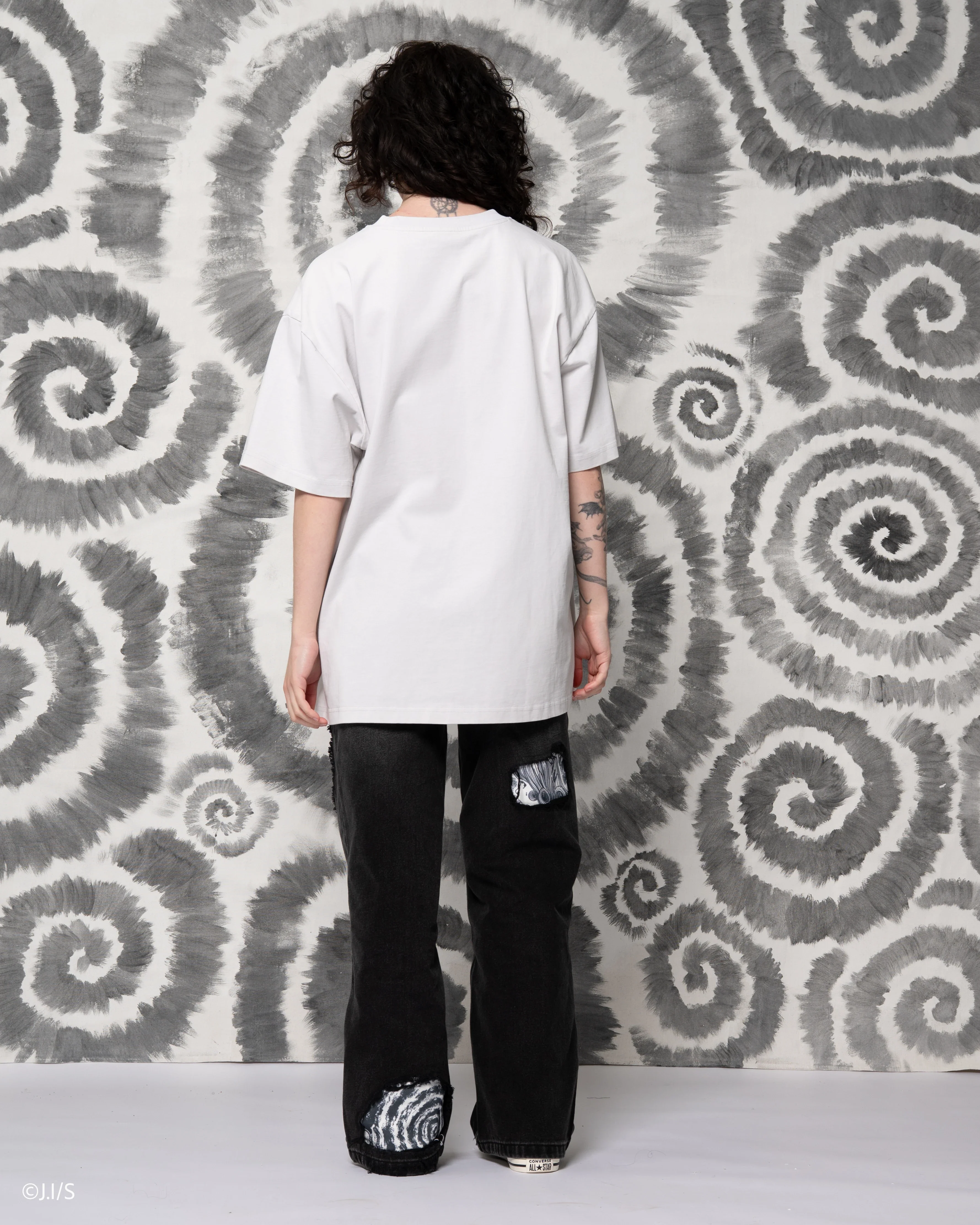 No Longer Human Tee - Image 9