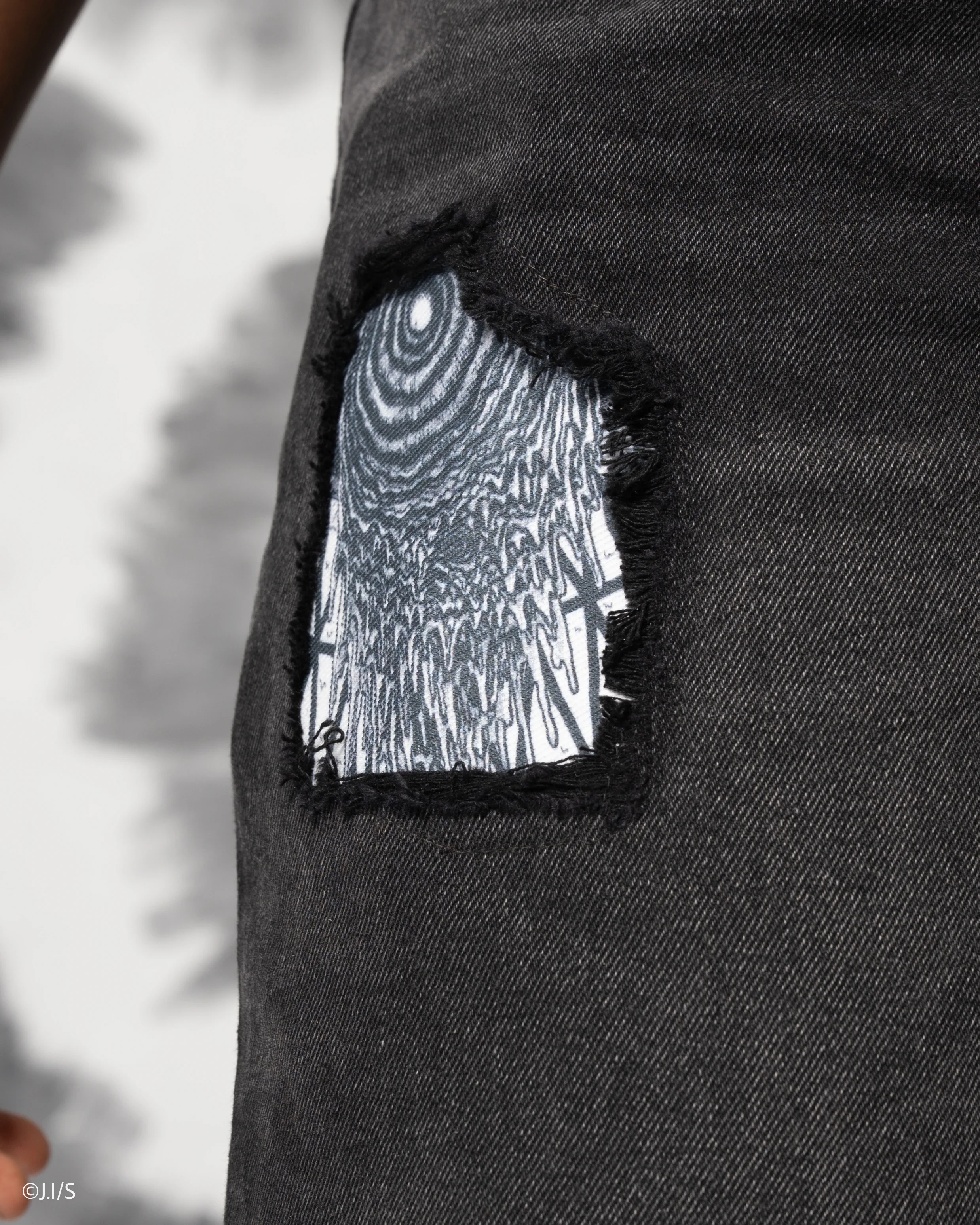 Uzumaki Jeans - Image 18