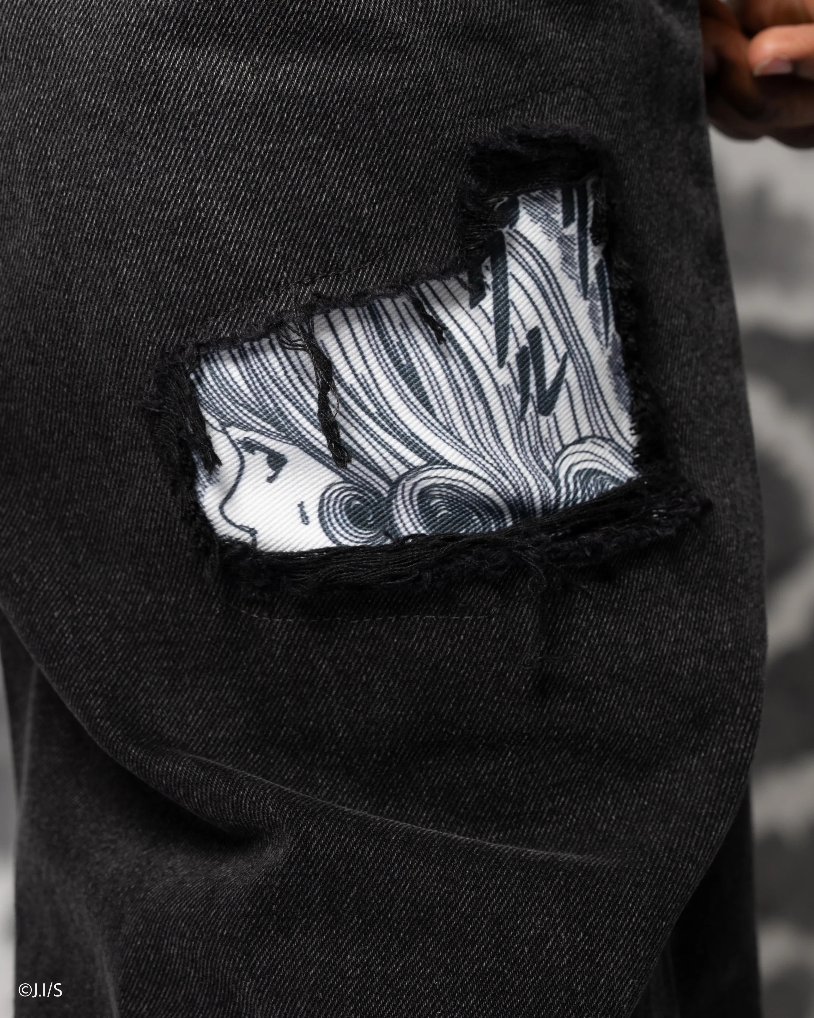 Uzumaki Jeans - Image 21