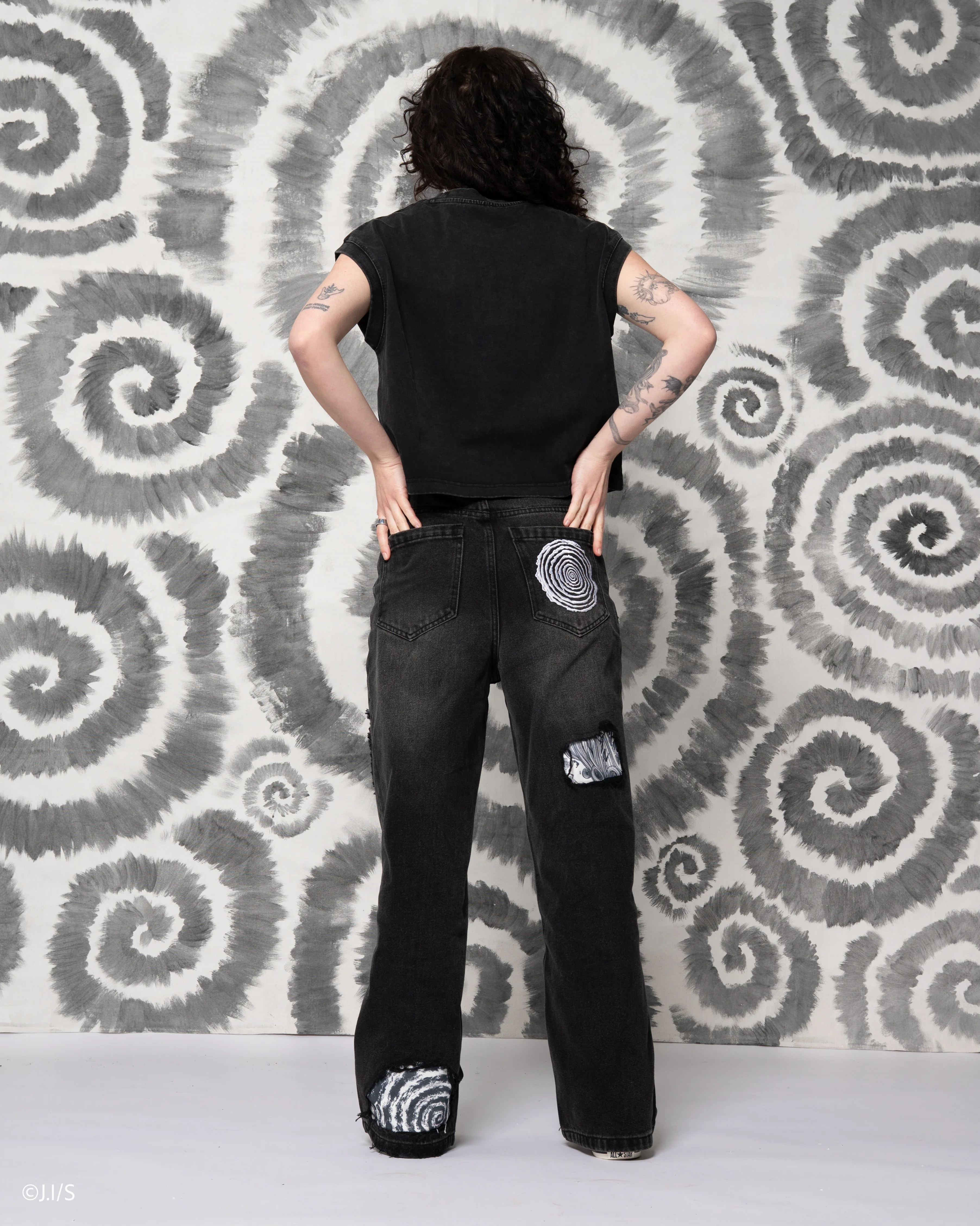 Uzumaki Jeans - Image 8